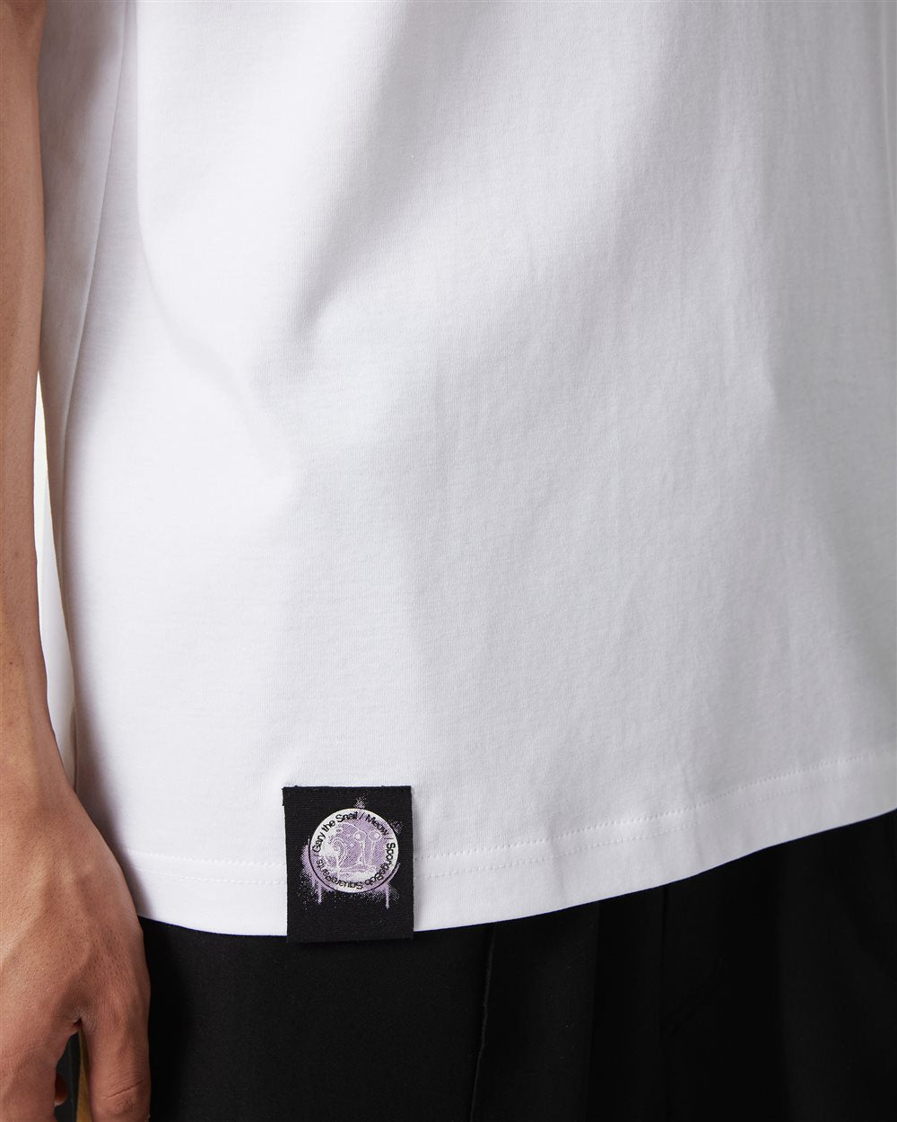 Iceberg Regular Fit T-shirt In GOTS Certified Sustainable Interlock Fabric