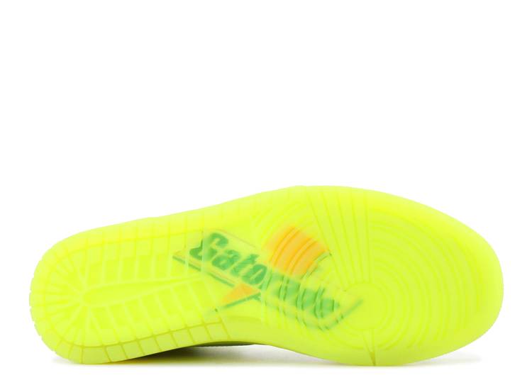 AIR JORDAN 1 RETRO HIGH OG G8RD 'CYBER'