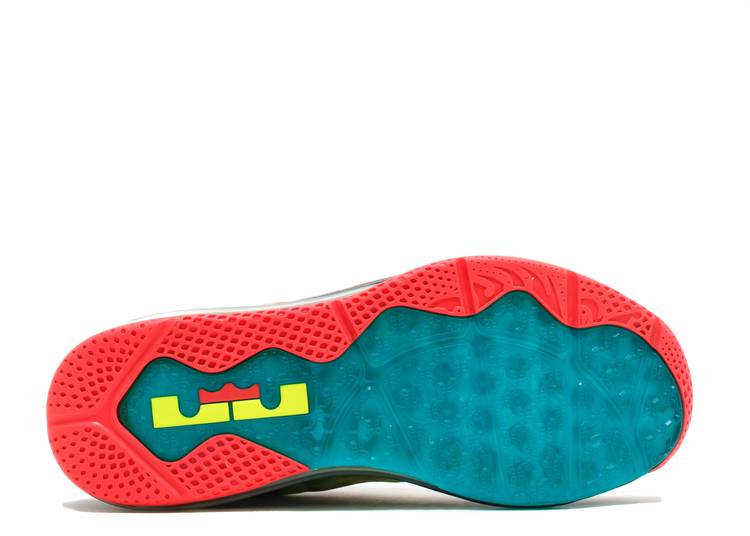 NIKE MAX LEBRON 11 LOW SE 'MULTI-COLOR'