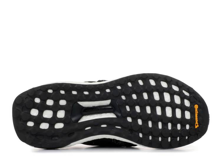 ADIDAS ULTRABOOST X UNDEFEATED 'UTILITY BLACK'