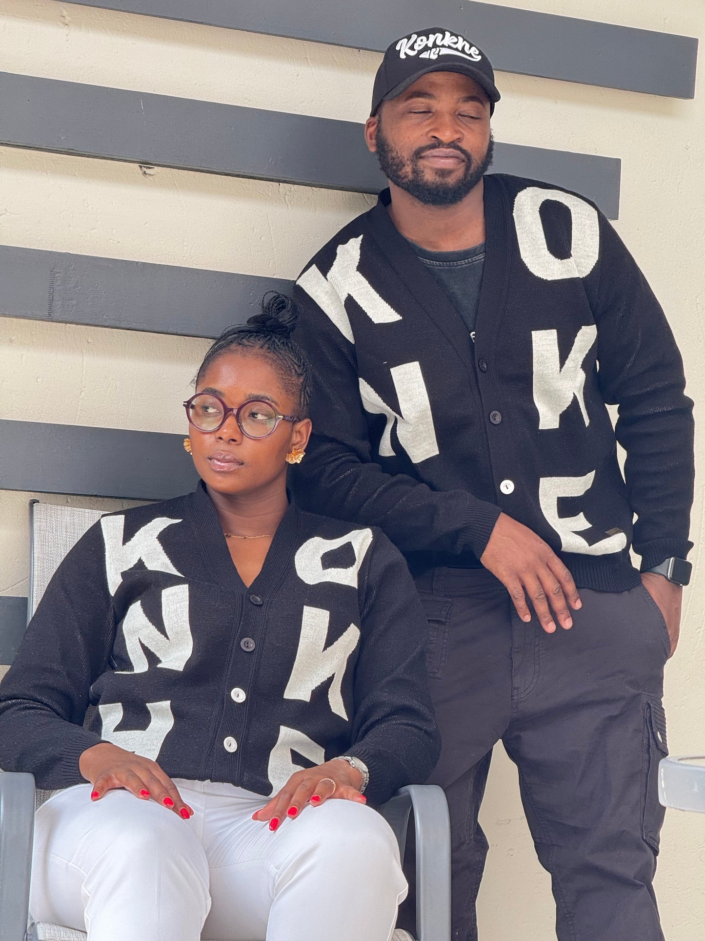 Konkhe 14 Unisex Knitted Cardigan Jerseys