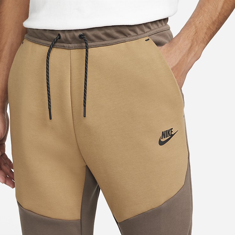 Nike Sportswear Tech Fleece Jogger Pants 'Dark Driftwood' CU4495-004