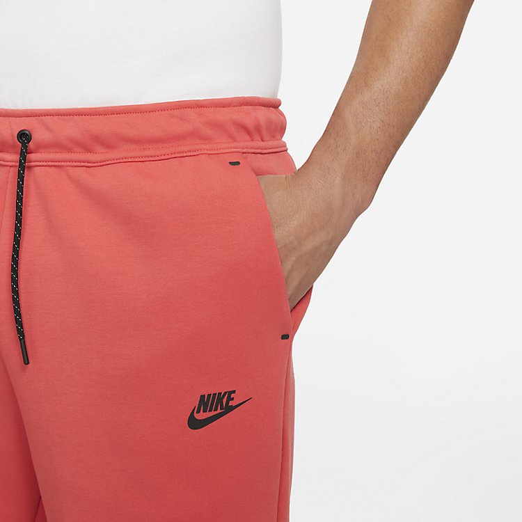 Nike Sportswear Tech Fleece Revival Shorts 'Lobster Red' CU4503-605