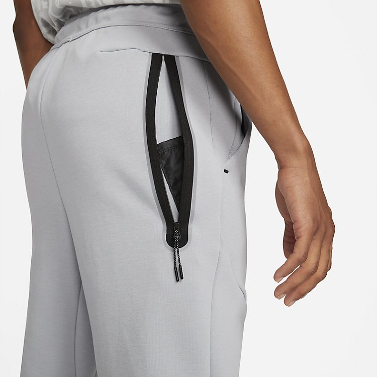 Nike Sportswear Tech Fleece Sweatpants 'Wolf Grey' CU4495-012