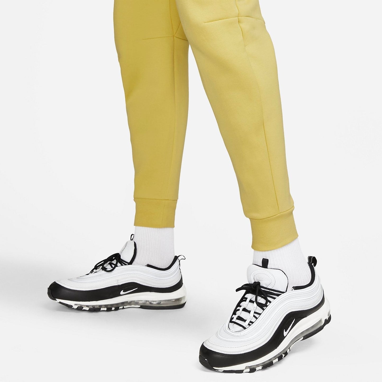 Nike Sportswear Tech Fleece Joggers 'Saturn Gold' CU4495-700