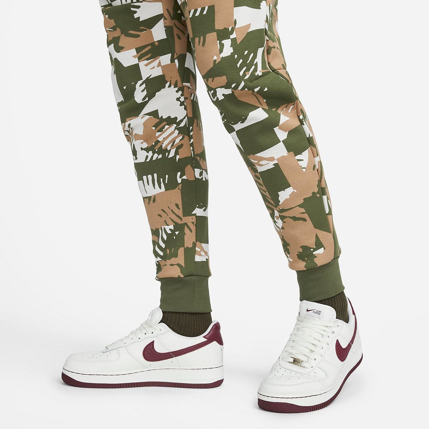 Nike Sportswear Tech Fleece All Over Print Jogger Pants 'Light Bone Rough Green' DM6472-072