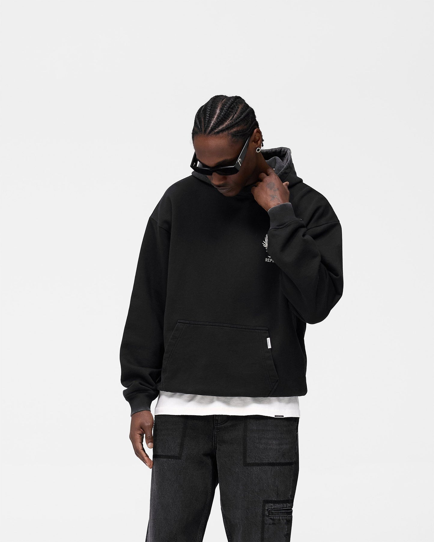 Crest Hoodie - Vintage Black