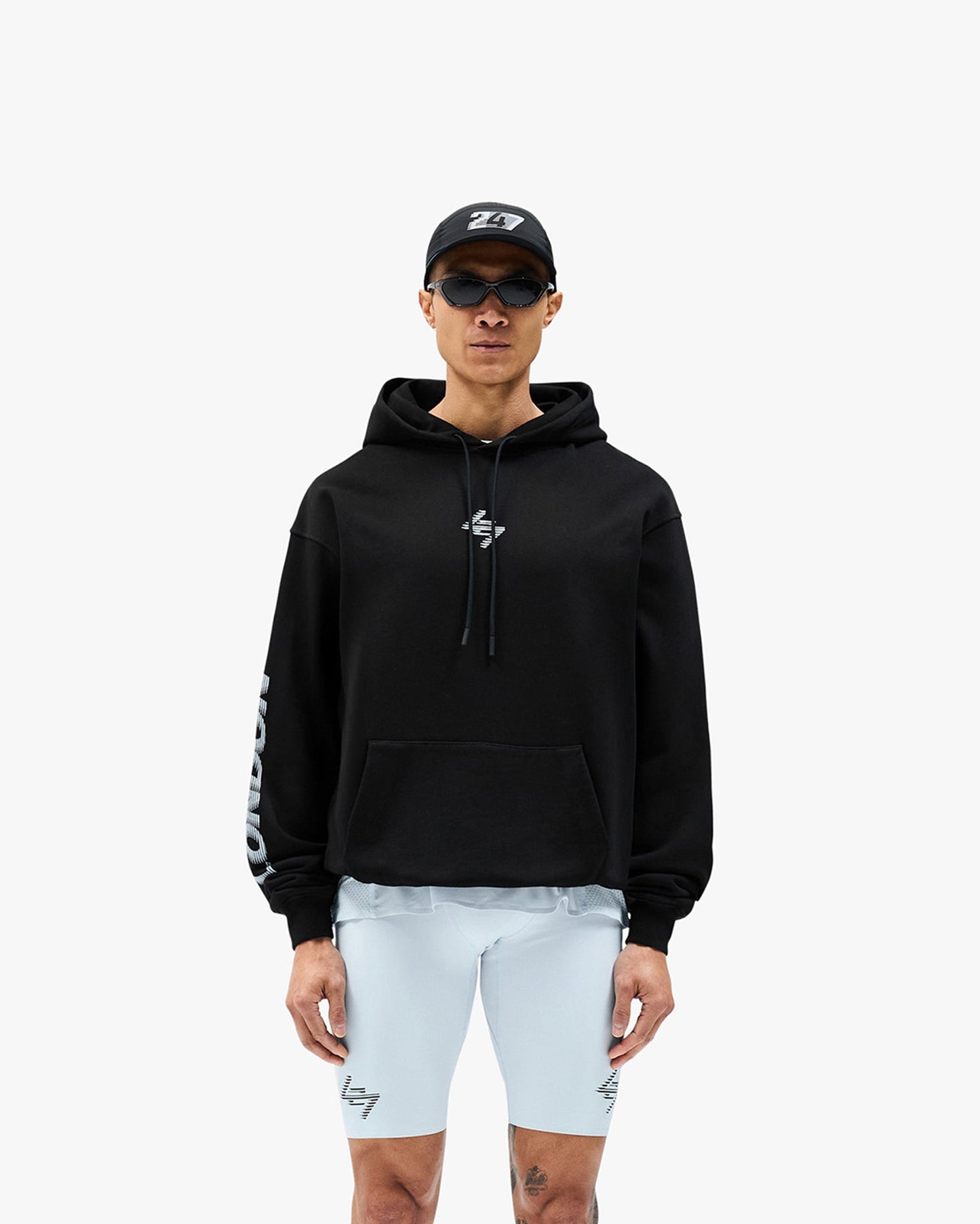 247 London Hoodie - Black