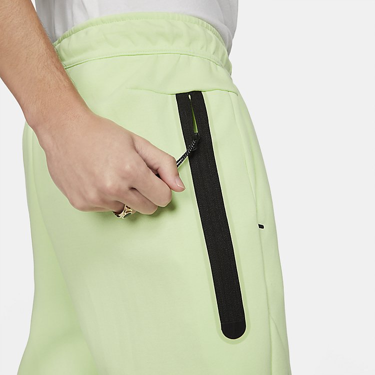 Nike Sportswear Tech Fleece Sweatpants 'Liquid Lime' CU4495-383