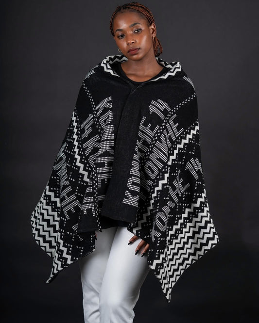 Konkhe kuhamba kahle unisex shawl Black & white
