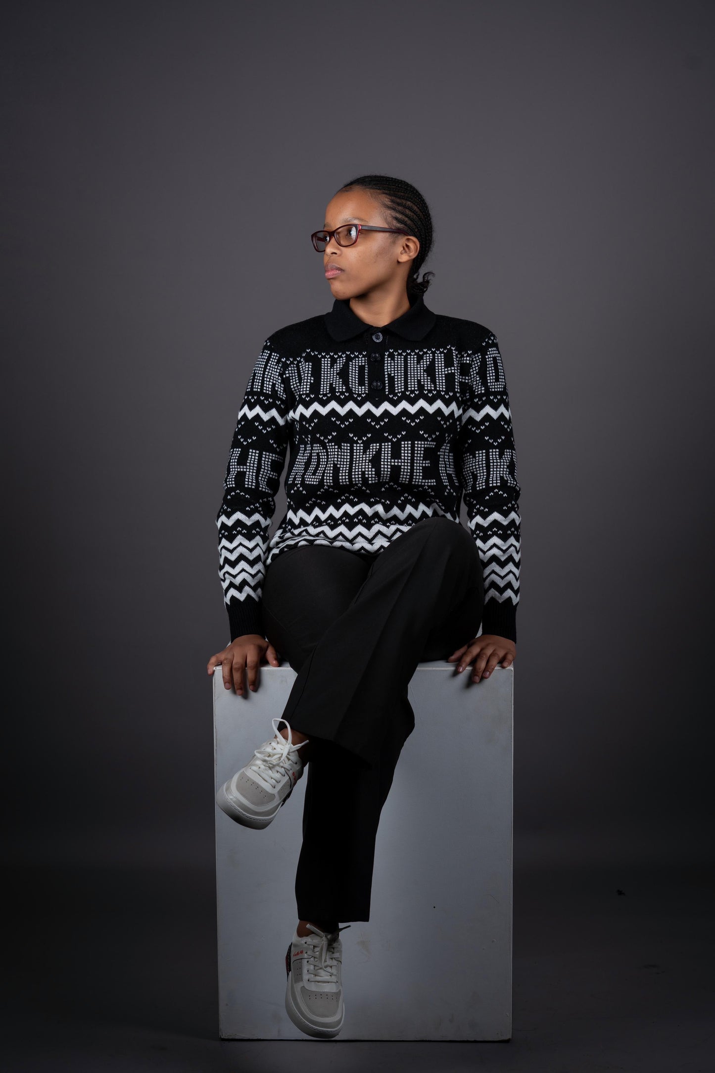 Konkhe 14 unisex “ingilozi 2.0 “ low cut sneaker