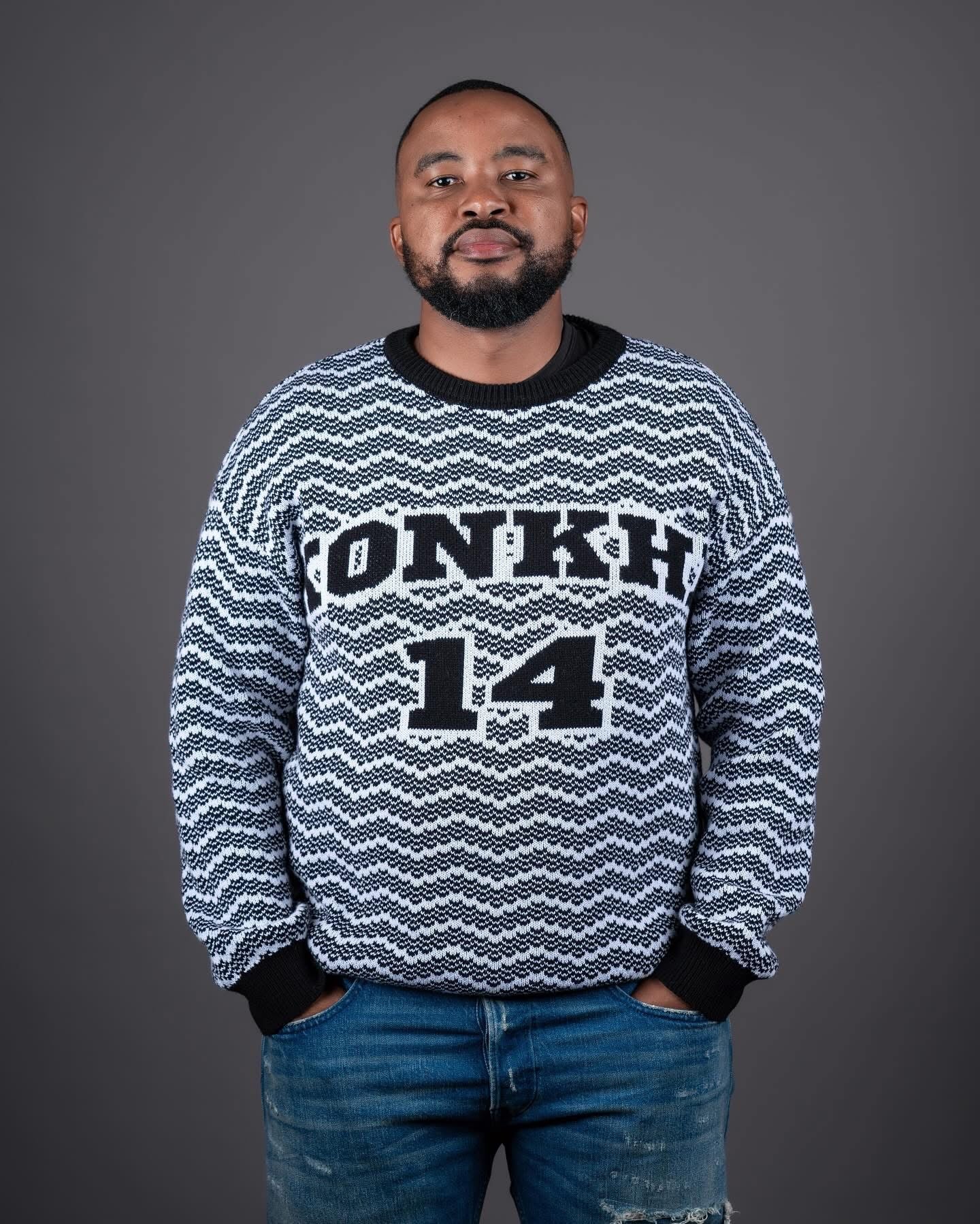 Konkhe 14 Unisex jersey “Umthungo” - Black & white
