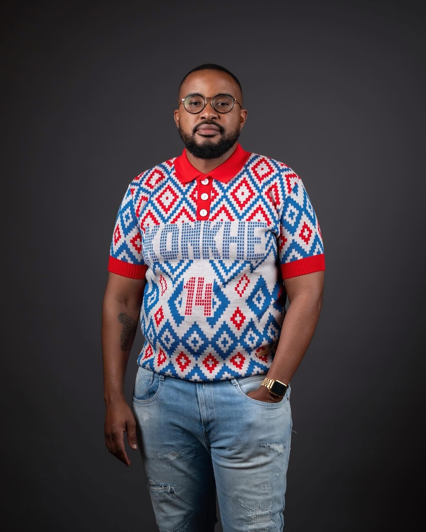 Konkhe 14 knitted Unisex Golfer T-shirt “Umcebo wase Mzansi”