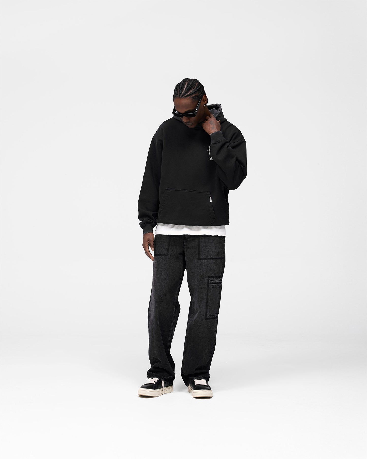 Crest Hoodie - Vintage Black