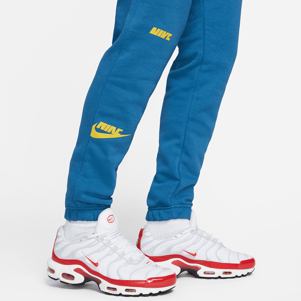 Sportswear Essential Pants
