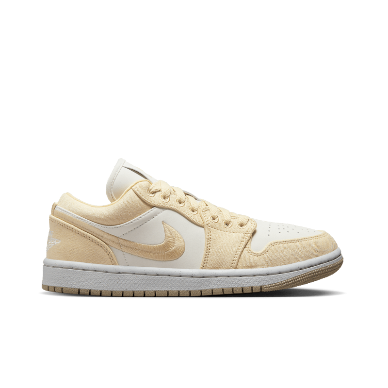 Air Jordan 1 Low SE (W)