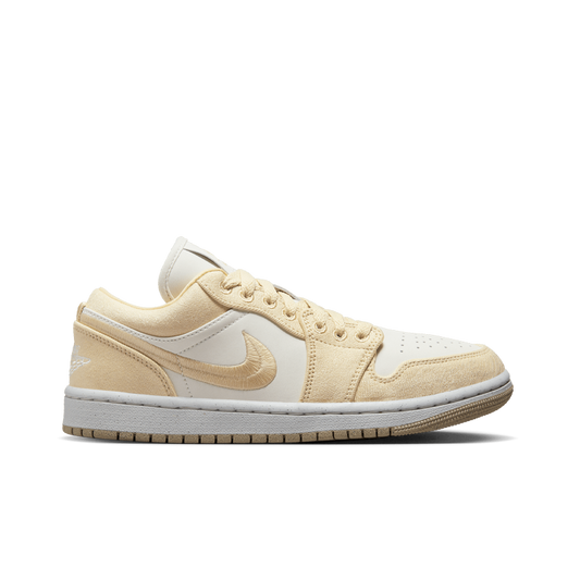 Air Jordan 1 Low SE (W)
