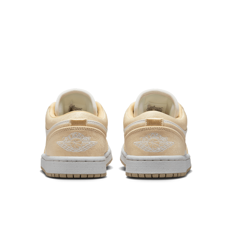 Air Jordan 1 Low SE (W)