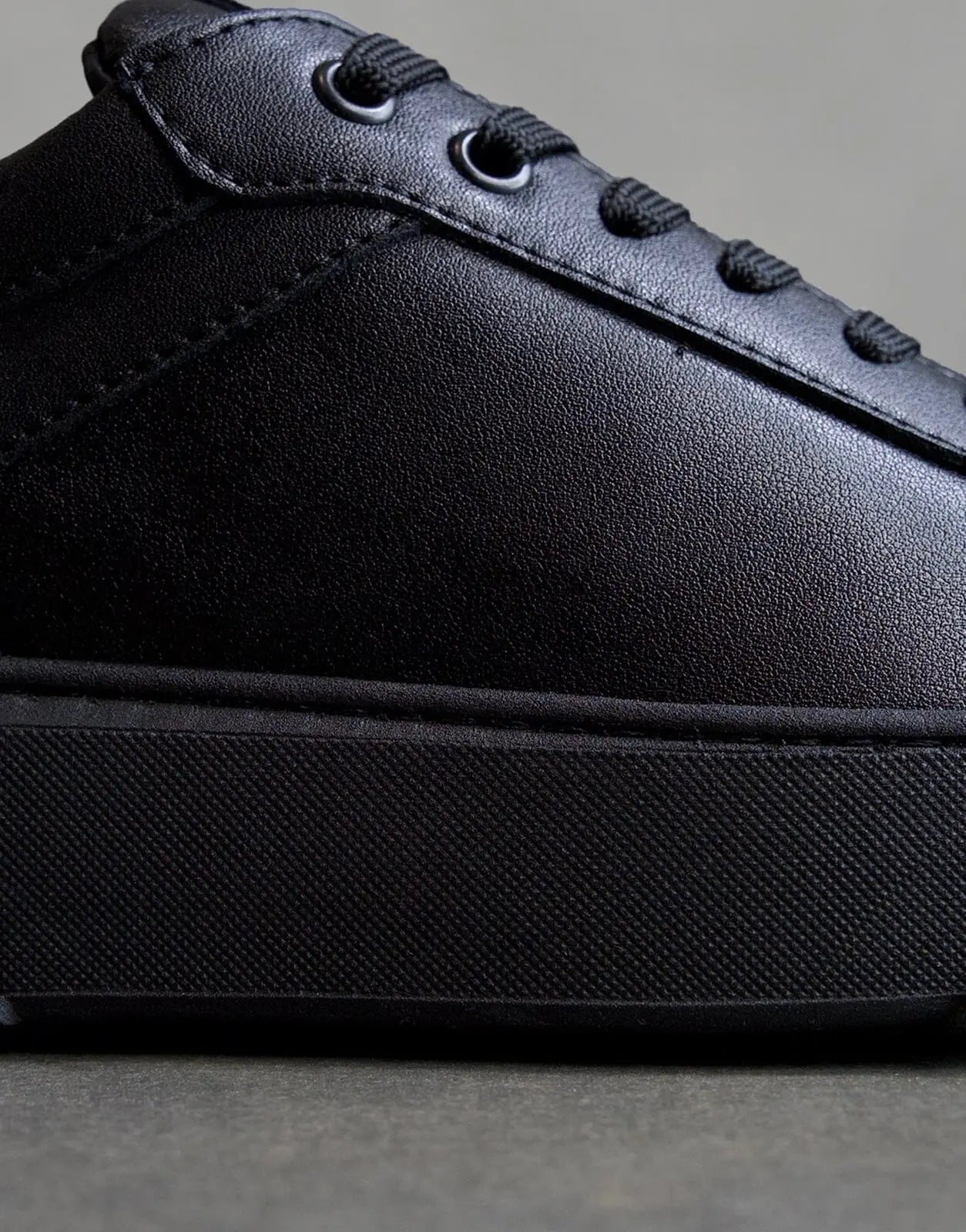 Fade Iconic II Black Sneaker