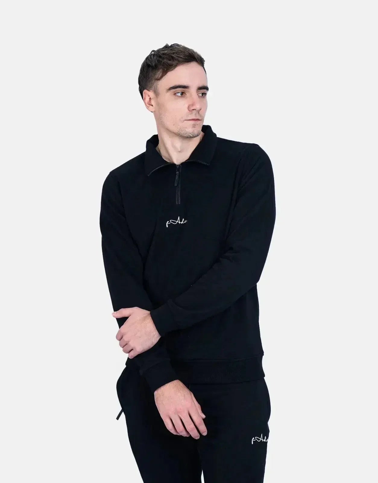 Fade Signature Quarterzip Sweatshirt Black