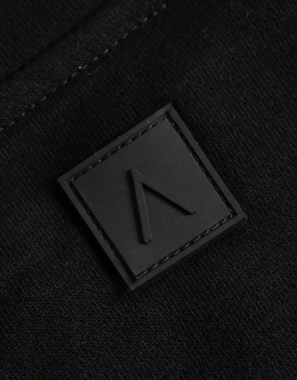 Fade Signature Quarterzip Sweatshirt Black