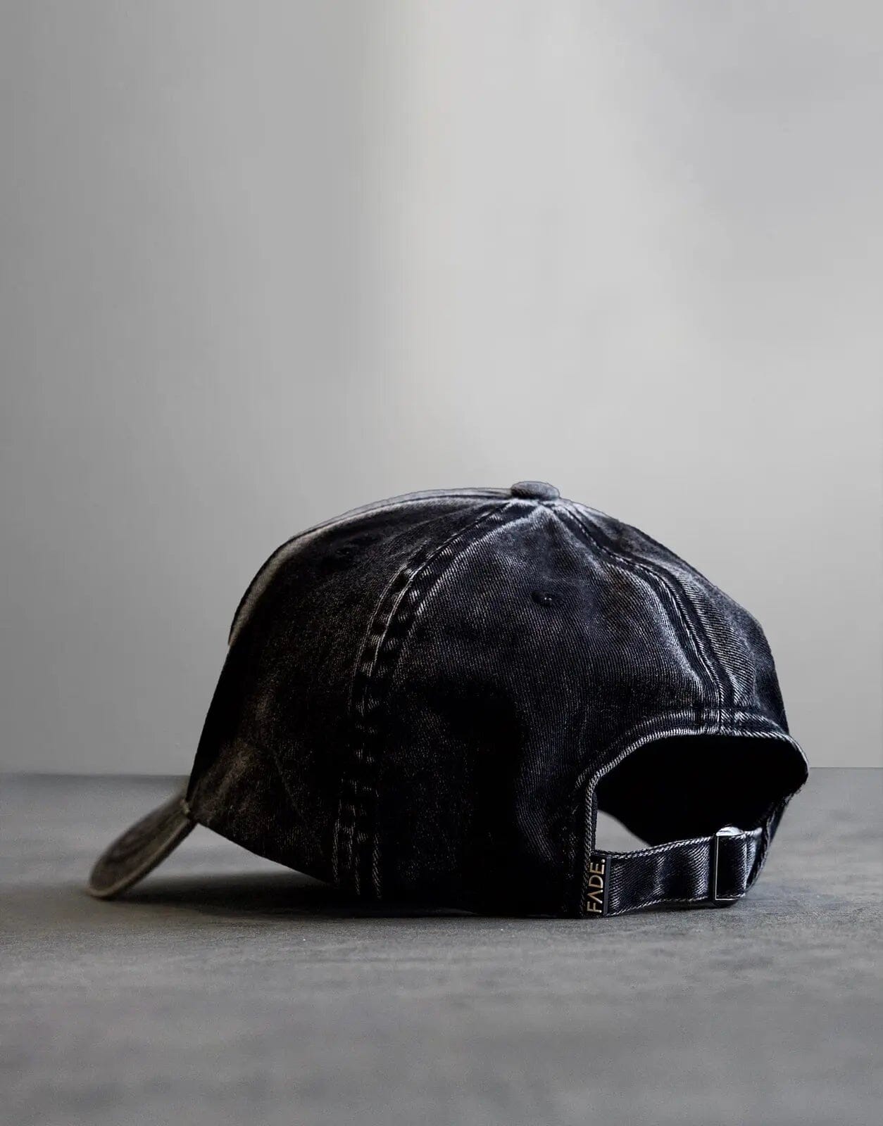 Fade Signature Washed Grey Cap