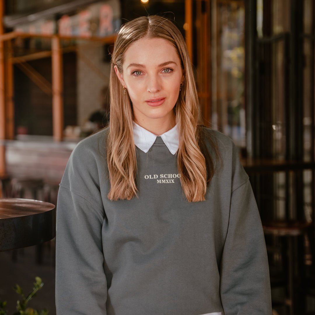 Old School Crew Neck Sweat-Moonstone