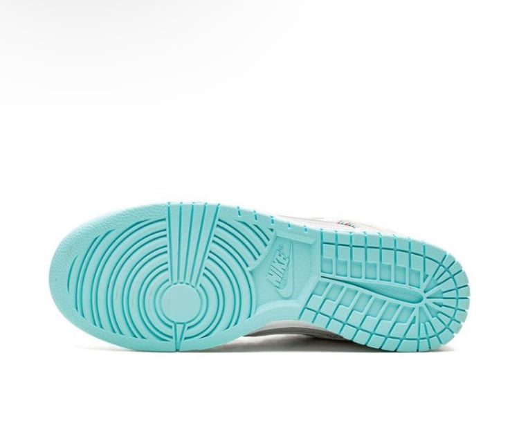 Nike Dunk Low “Barbershop Grey”