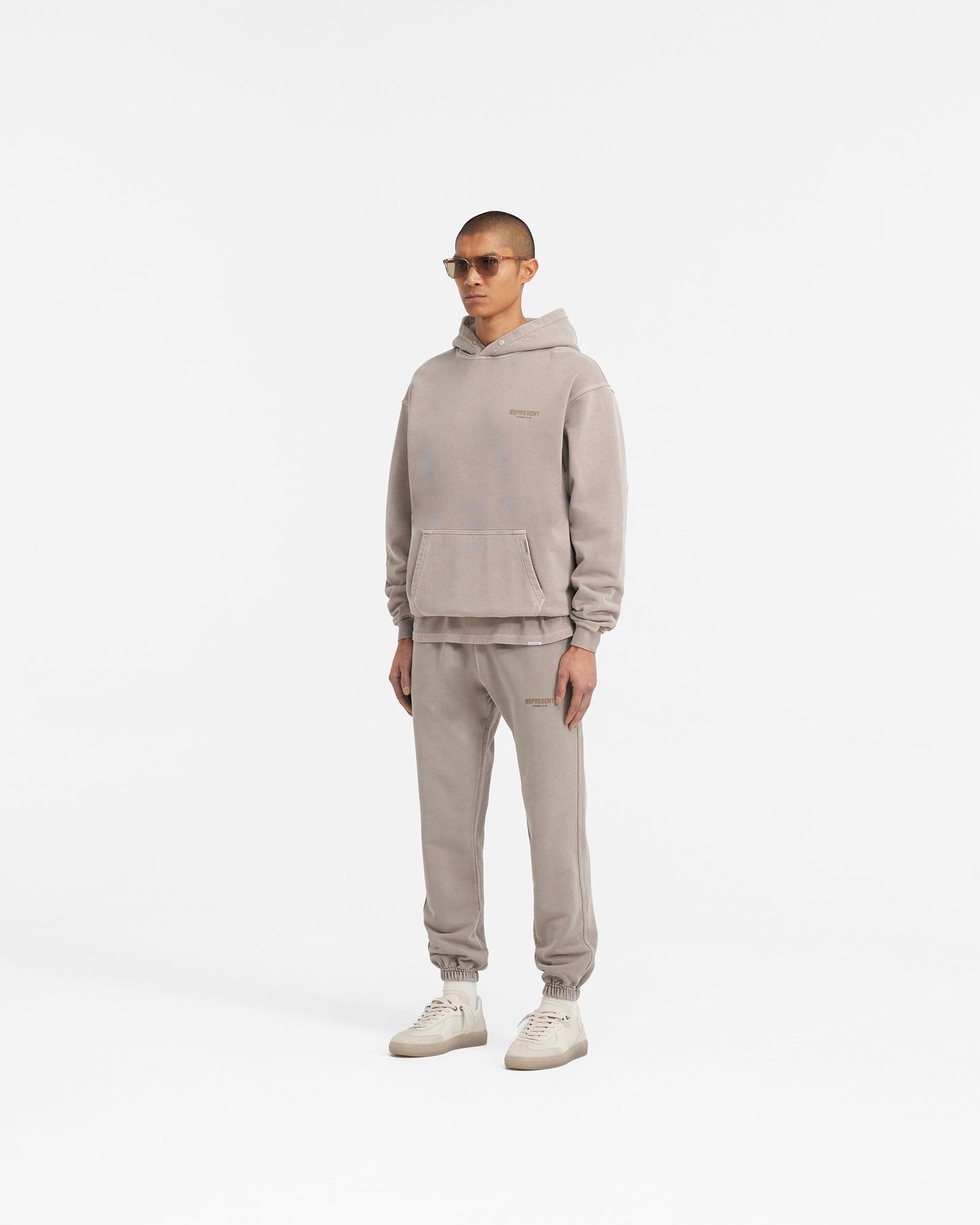 Represent Owners Club Hoodie - Mushroom