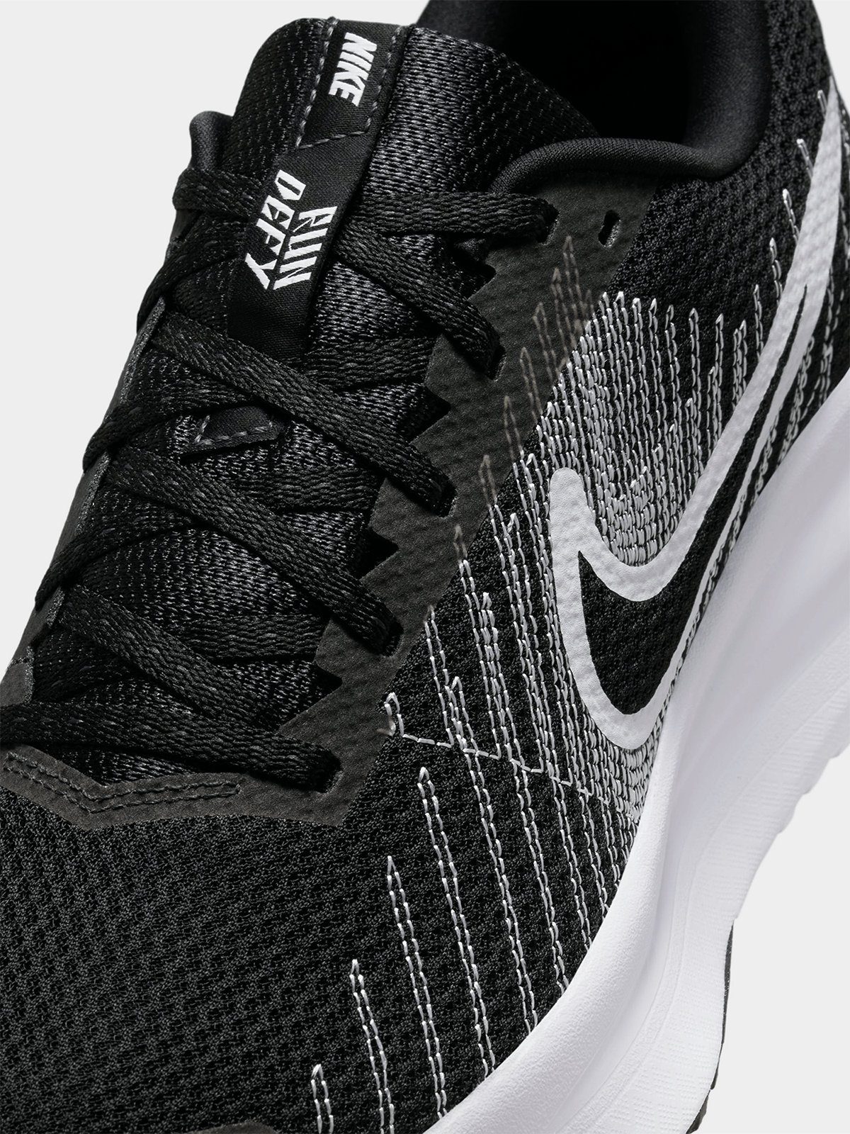 Nike Mens Run Defy Black/White Running Shoes