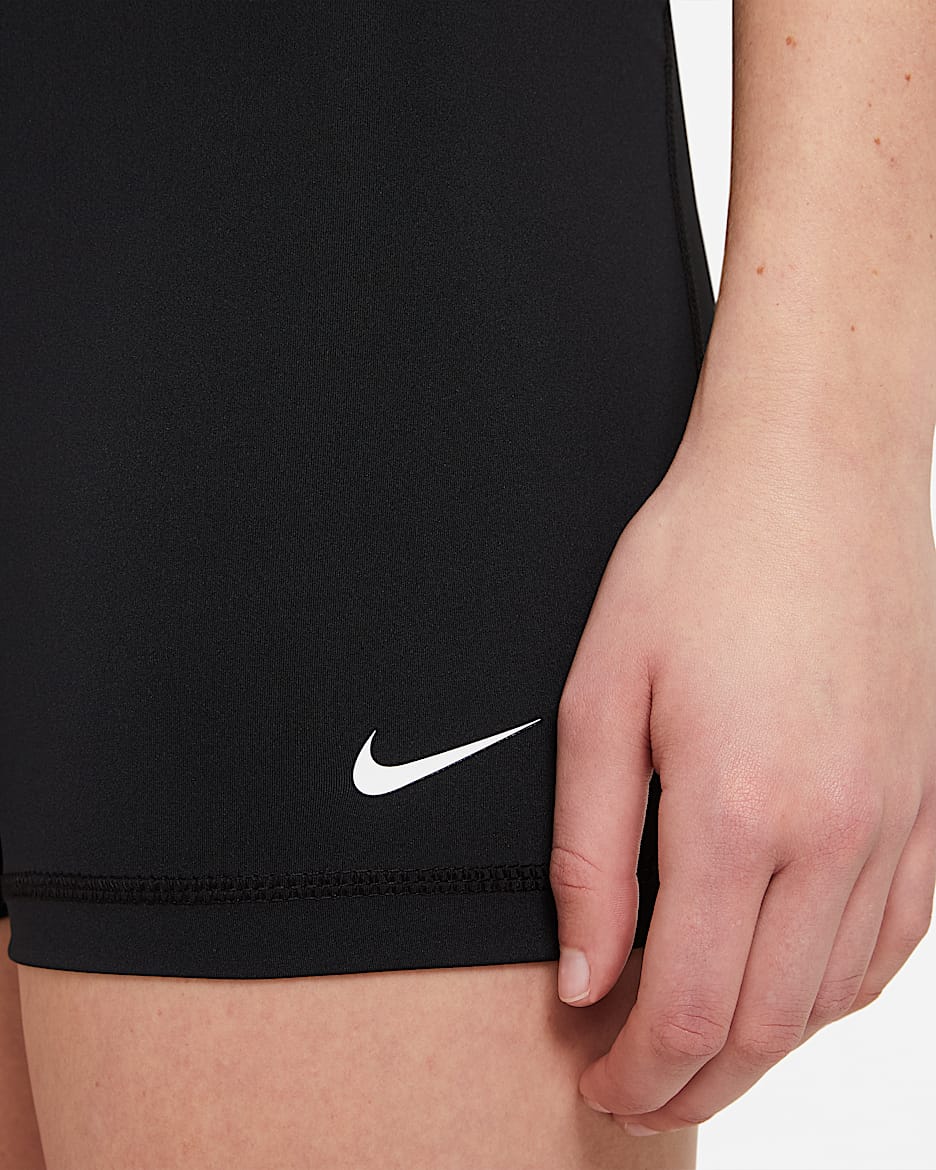 Nike Pro 365
Women's 13cm (approx.) Shorts