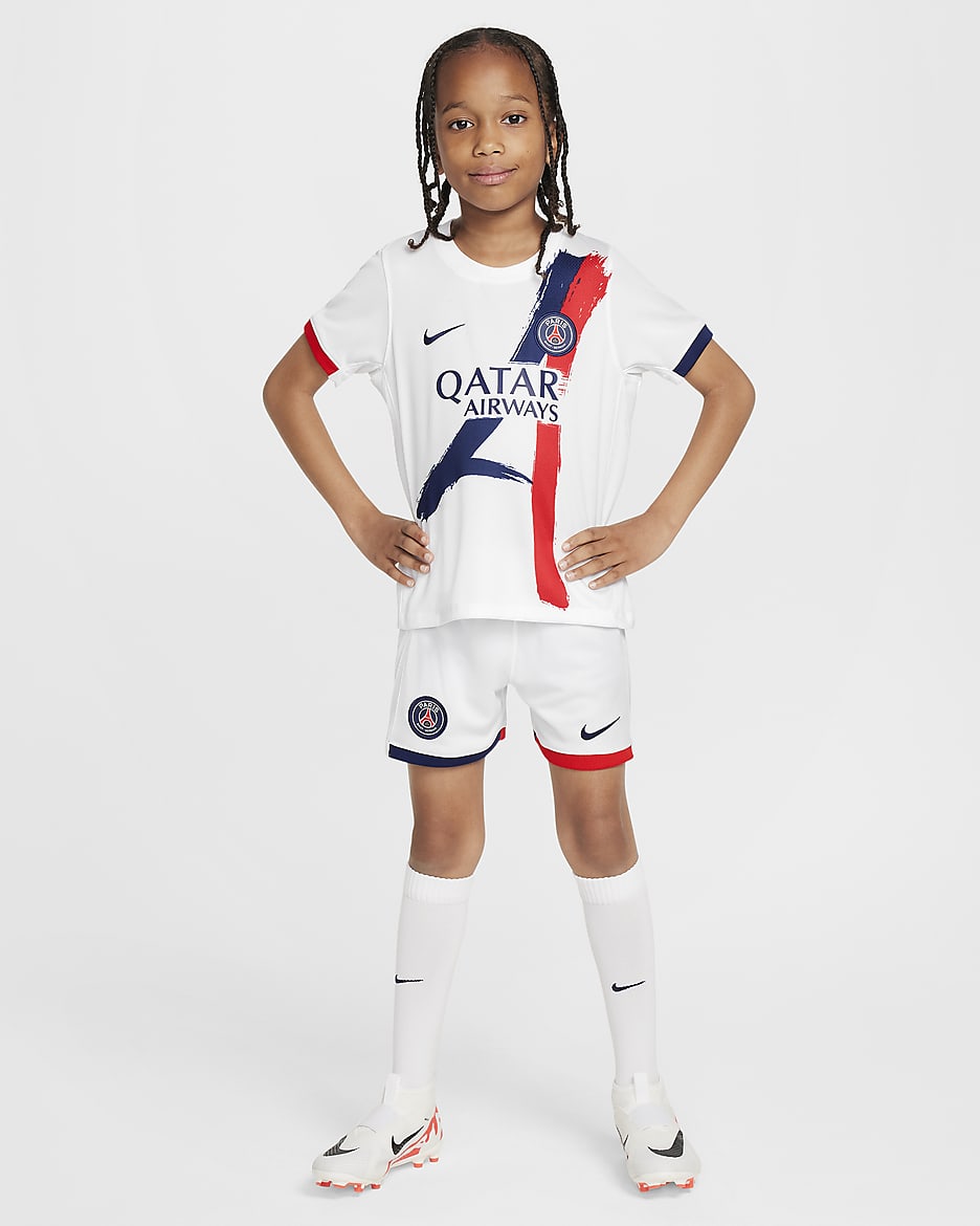 Paris Saint-Germain 2024/25 Stadium Away
Younger Kids' Nike Football Replica 3-Piece Kit