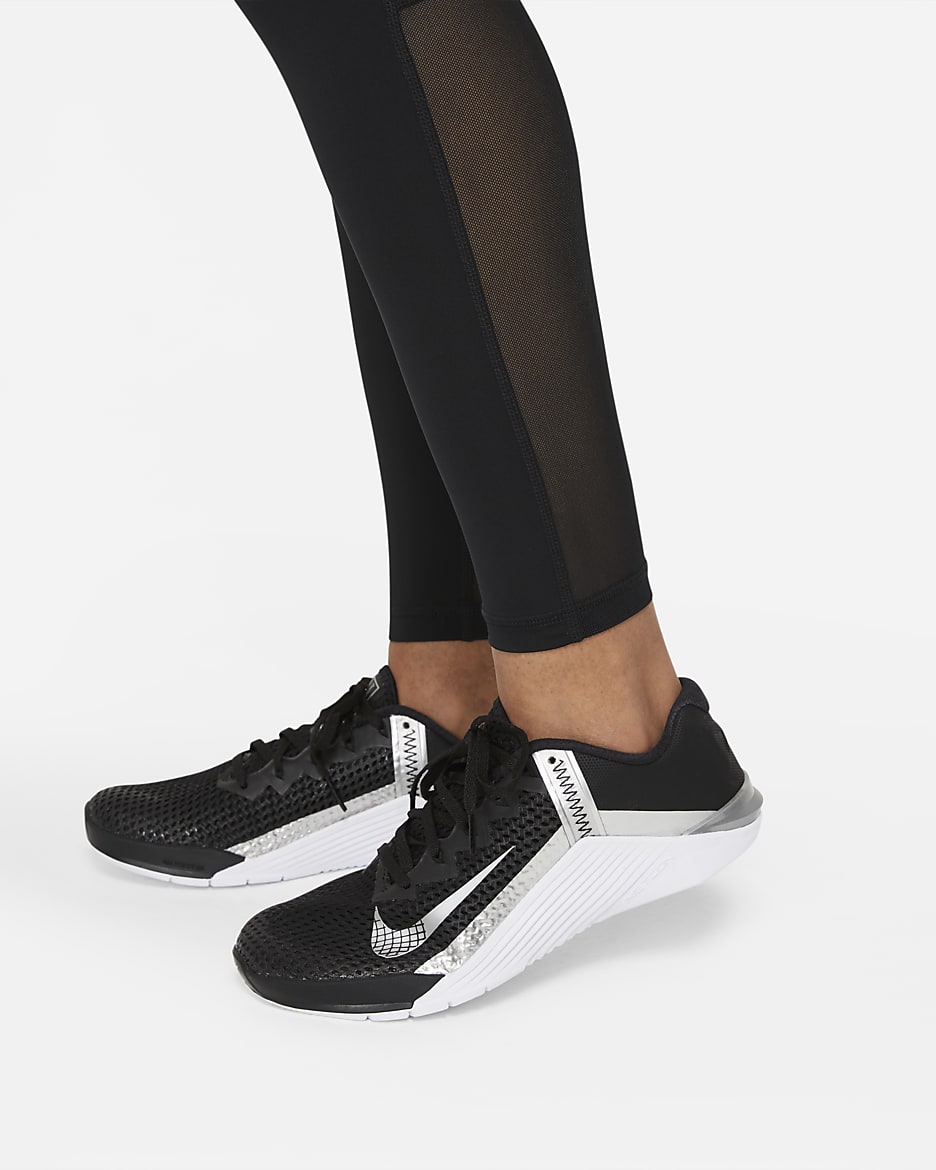 Nike Pro
Women's Mid-Rise Mesh-Panelled Leggings