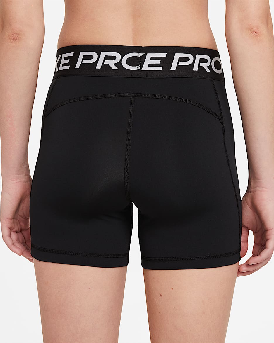 Nike Pro 365
Women's 13cm (approx.) Shorts