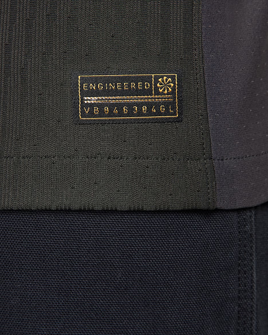 Liverpool F.C. 2024/25 Match Away
Men's Nike Dri-FIT ADV Football Authentic Shirt