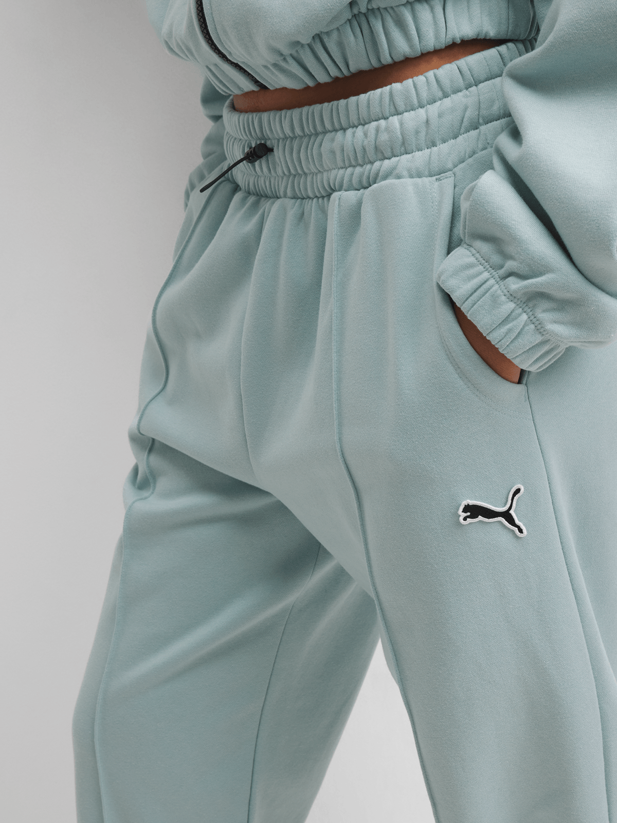 Puma Women's Green Pintuck Cuffed Sweatpants