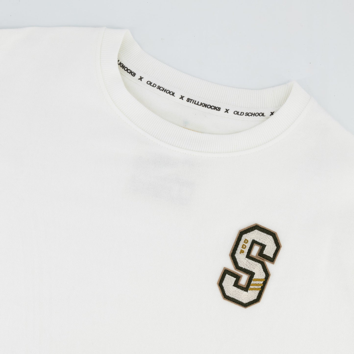 Stillknocks S Crew Neck Sweat-Cloud Dancer