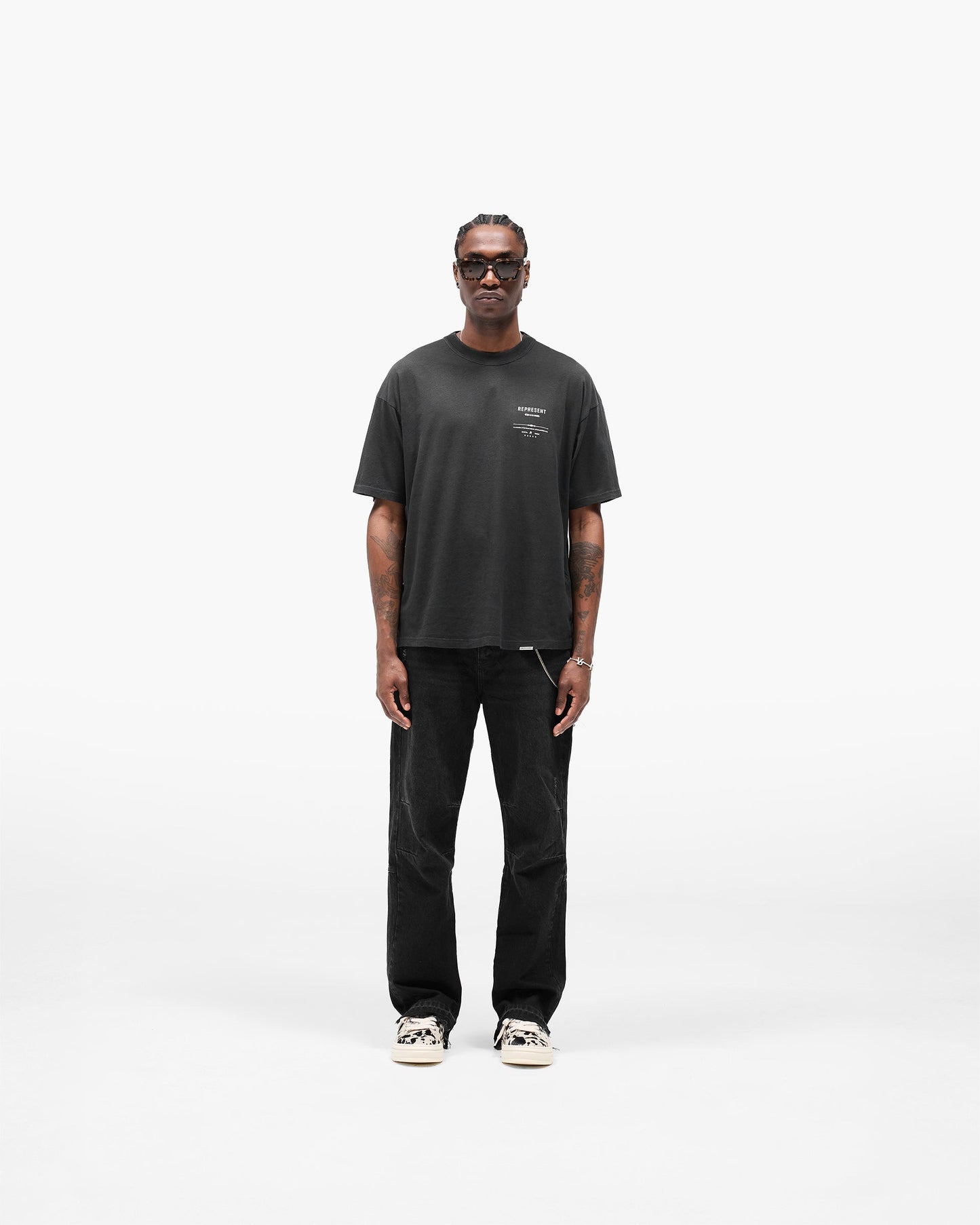 Revere Manor T-Shirt - Stained Black